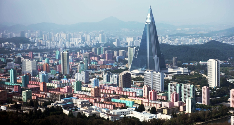 khach san Ryugyong khach san diet vong trieu tien 1