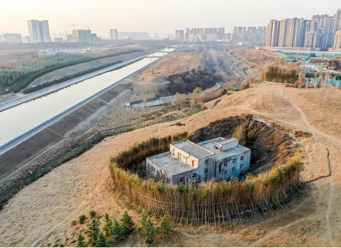 nha bi ho bun nuot chung 1