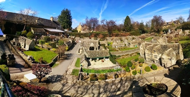 Bourton on the Water 1