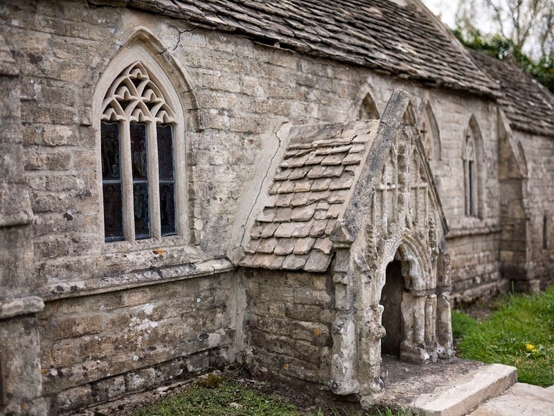 Bourton on the Water 1