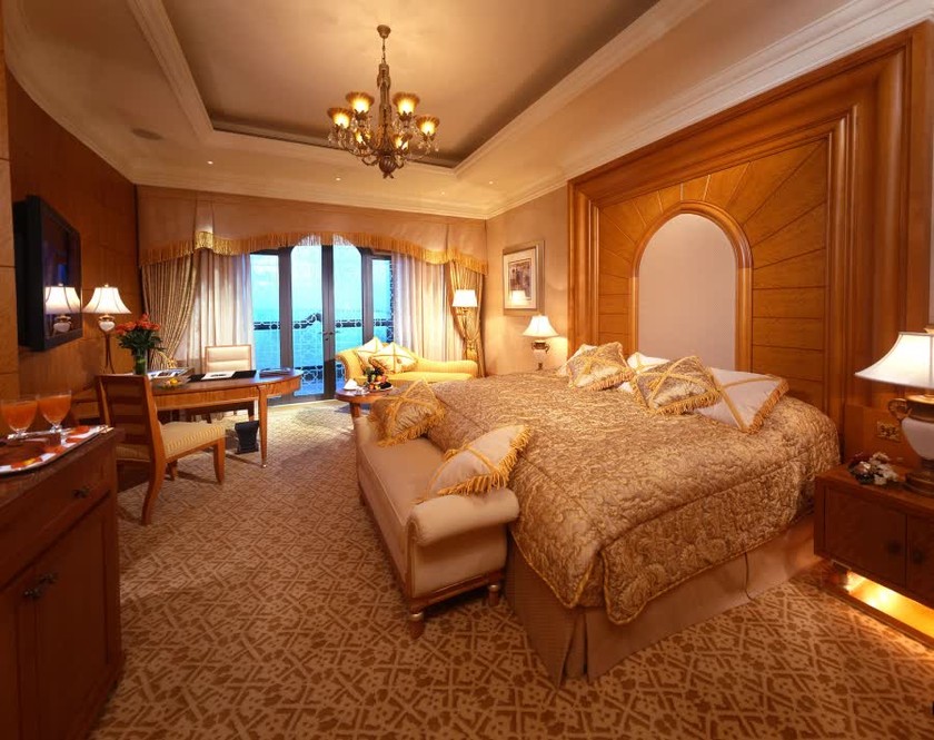 Emirates Palace 1