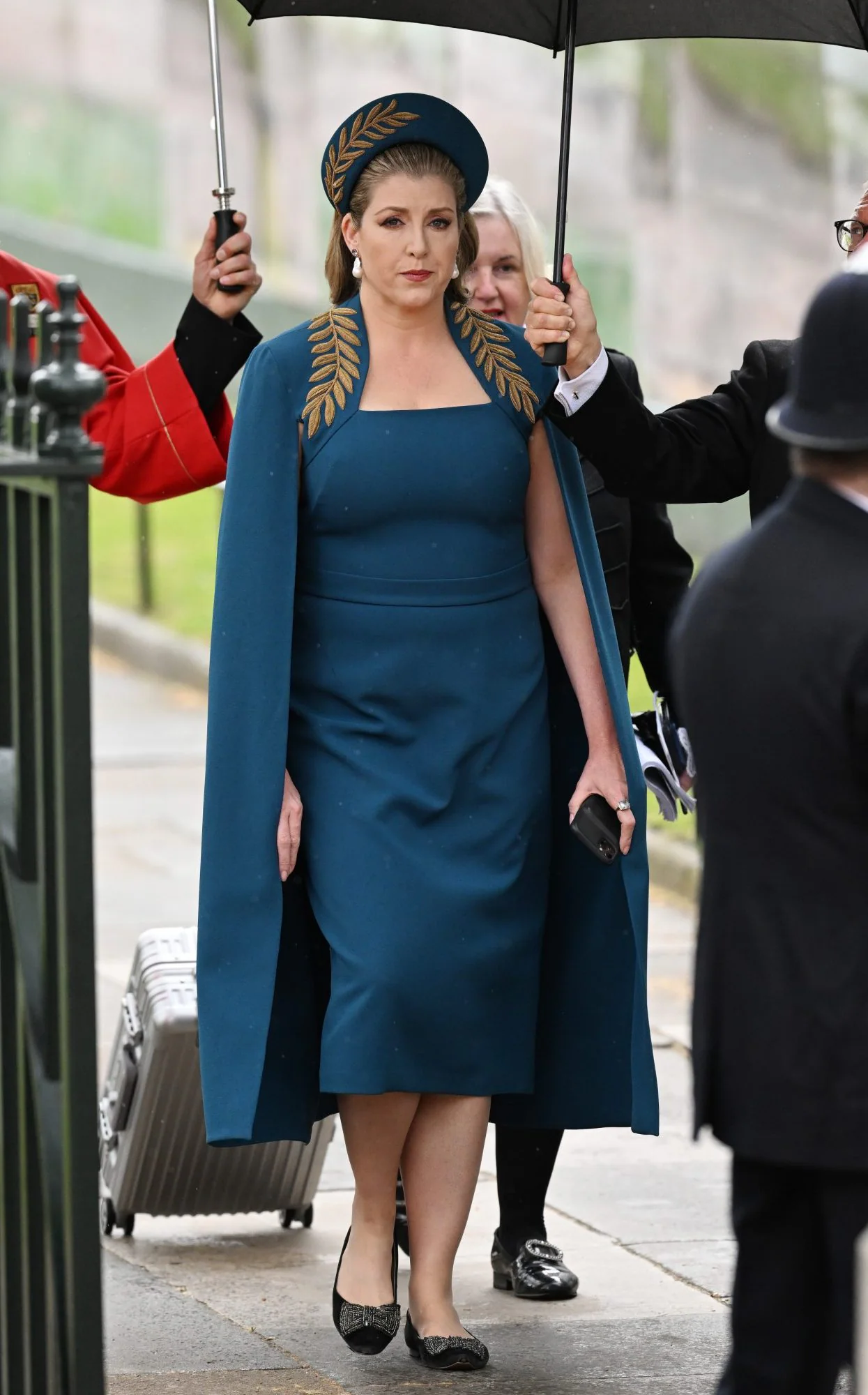 Penny Mordaunt le dang quang vua charles 1