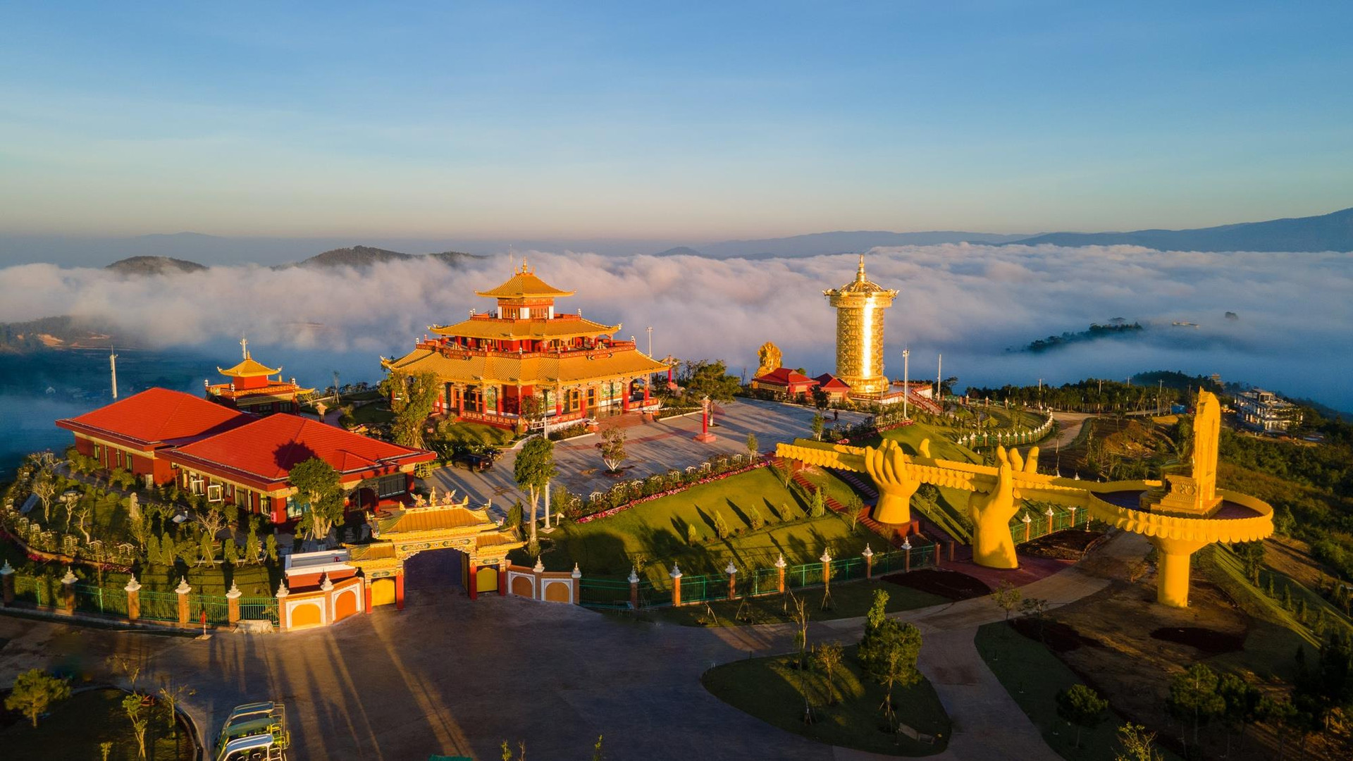 bao thap kinh luan da lat 1