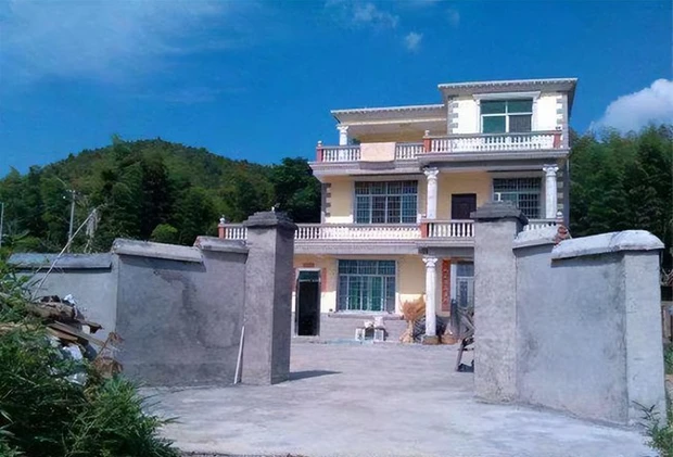 chi em o chung nha 1