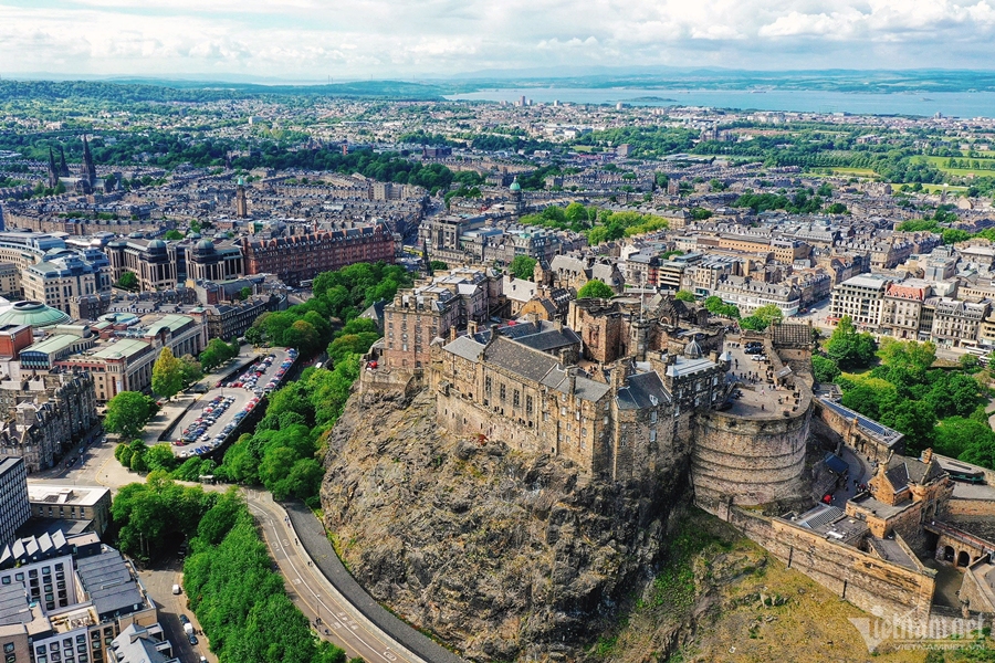 lau dai ma am scotland 1
