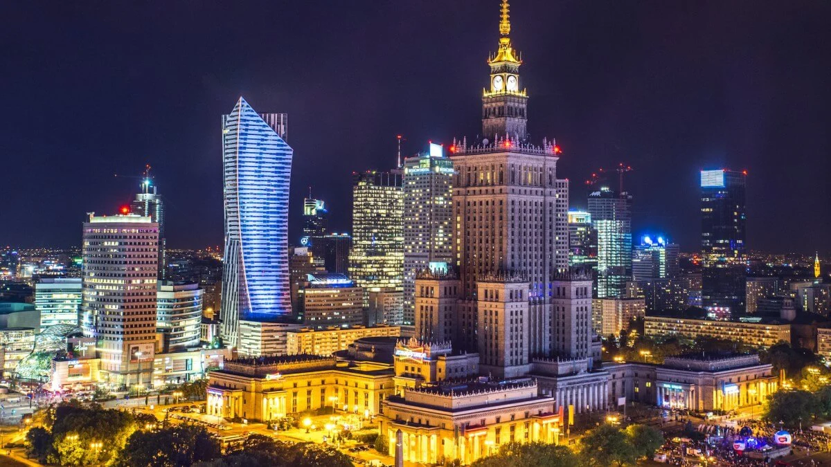 thu do warsaw ba lan