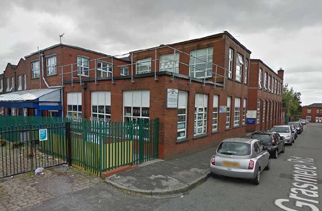 anh minh hoa truong hoc oldham