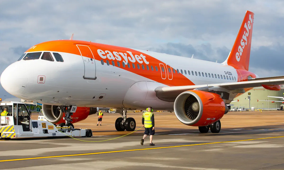 easyjet