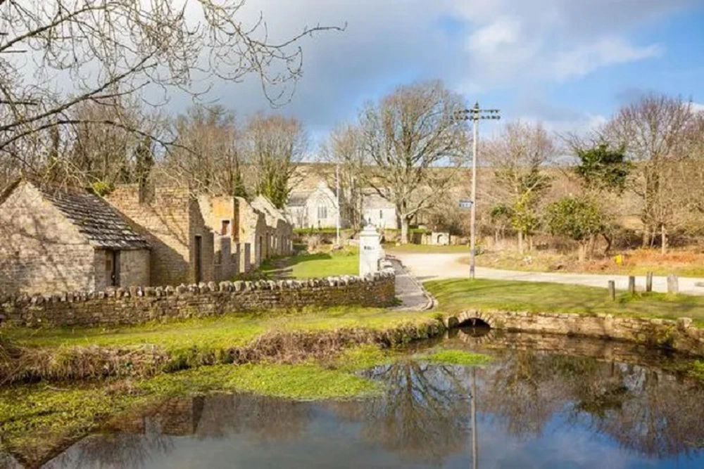 lang Tyneham 1