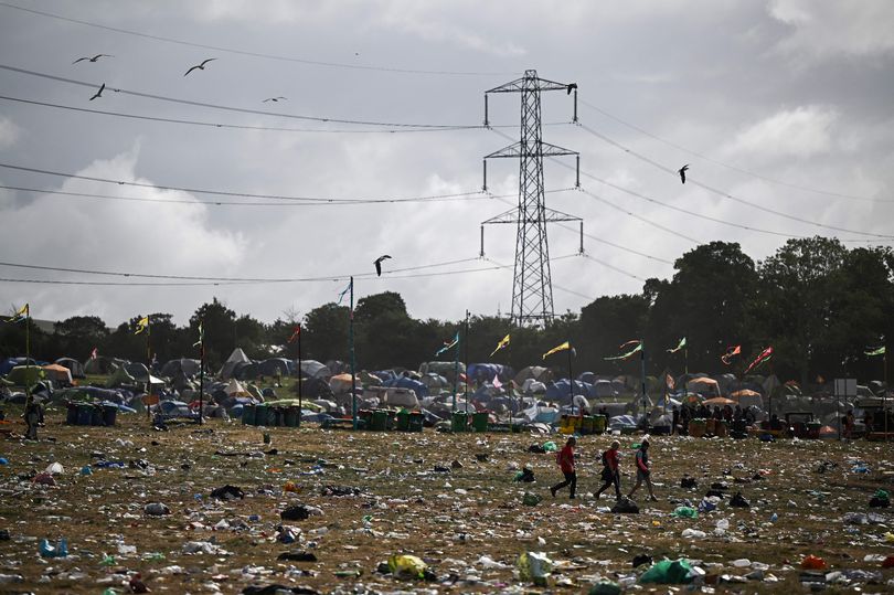 thi the Glastonbury Festival 1