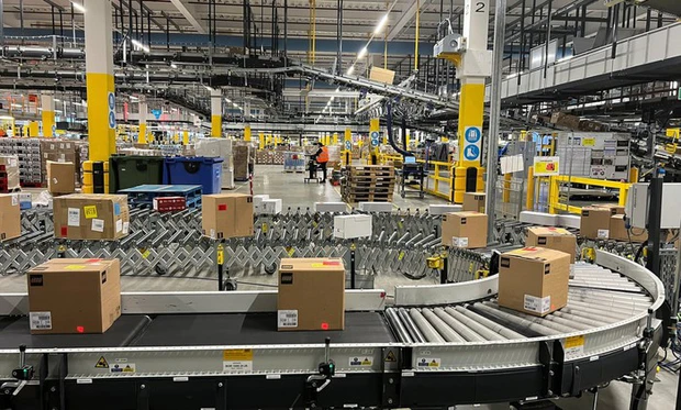 amazon dinh cong 1