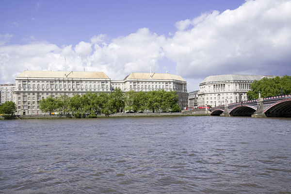 mi6