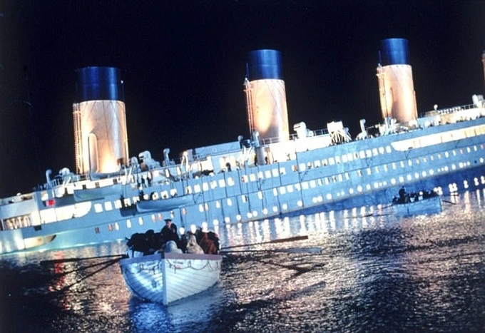 xac tau titanic thu hut 1
