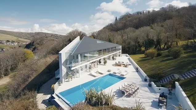 Stealth House 2