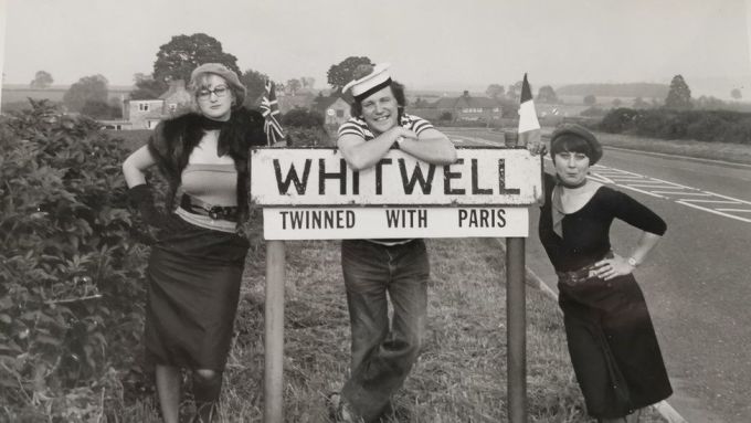 lang Whitwell 1