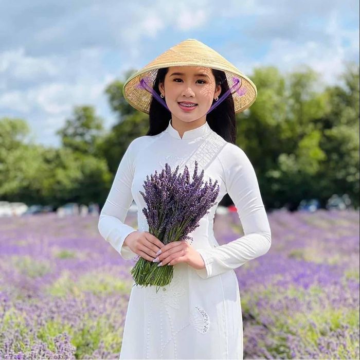 anna hoang gan ket viet anh 1