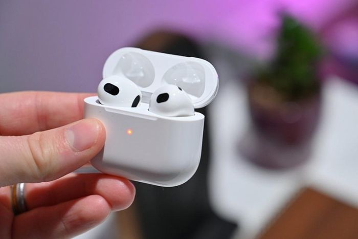 nuot nham airpod 1