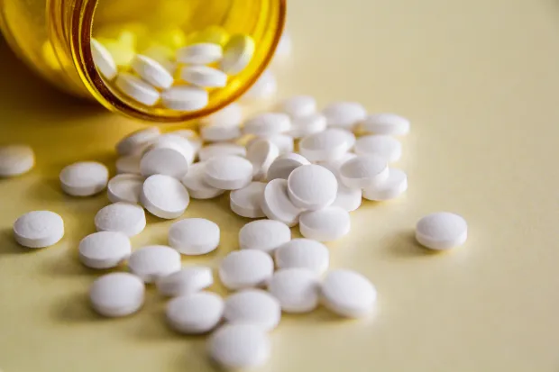 clozapine