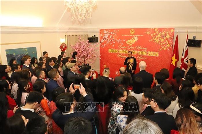 gan ket xuan giap thin 1
