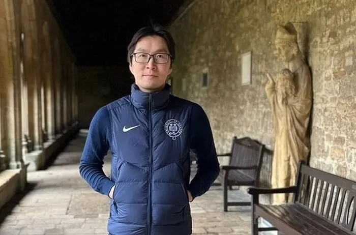 lop hoc thien o oxford 1