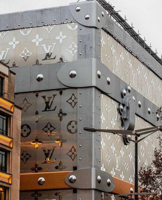 louis vuitton khach san 5 sao 1