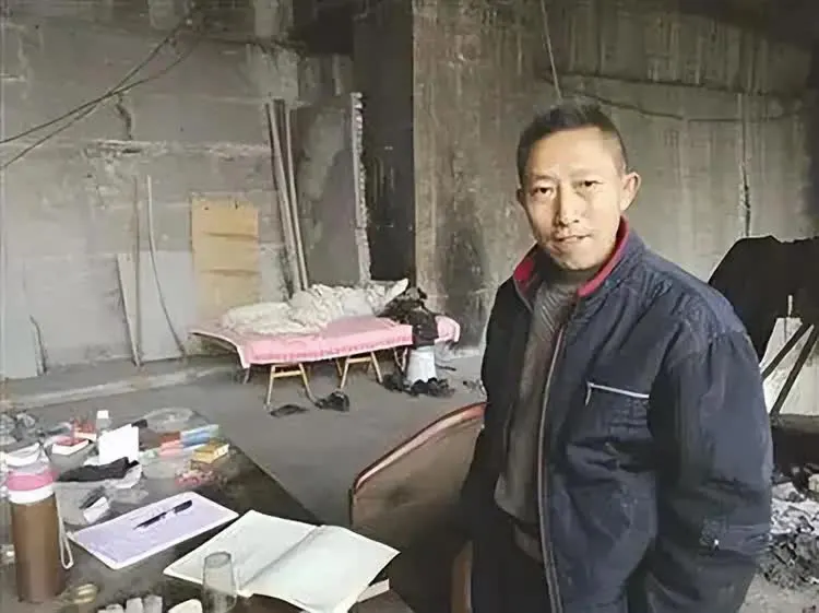 theo duoi uoc mo trung so 1