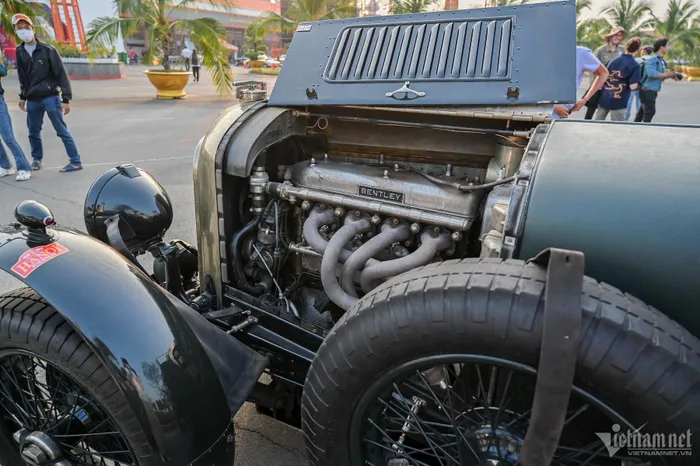 xe co bentley 1