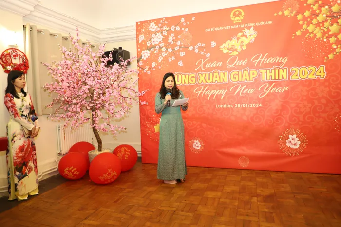 xuan que huong london 1