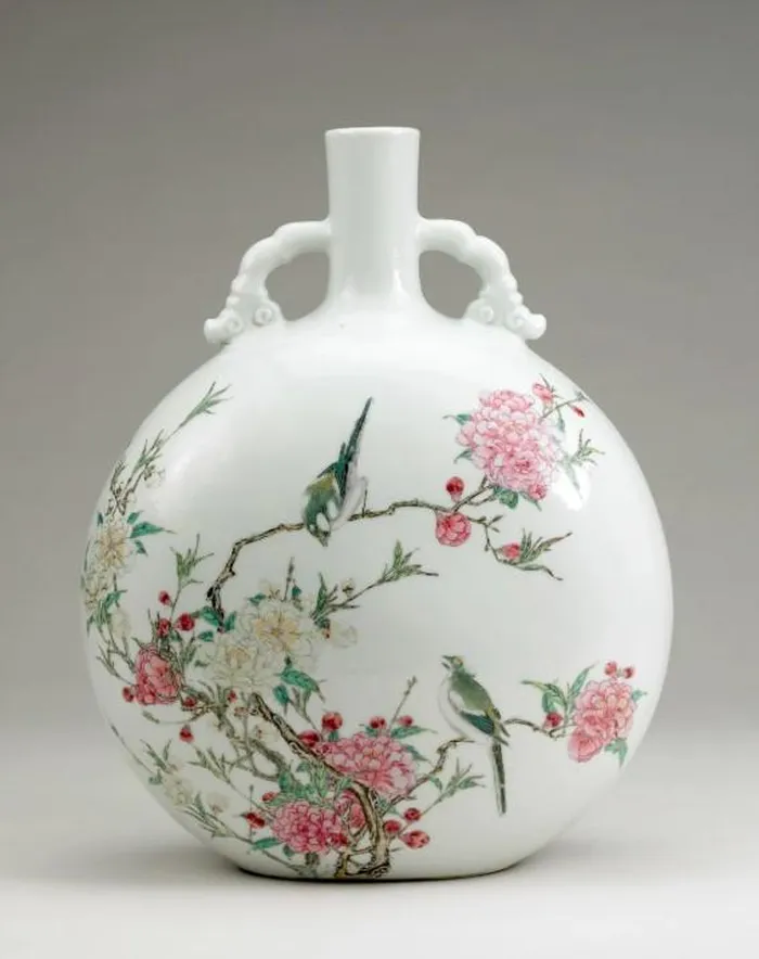 bao tang gom su 1