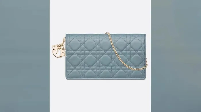 dior chinh tri han 1