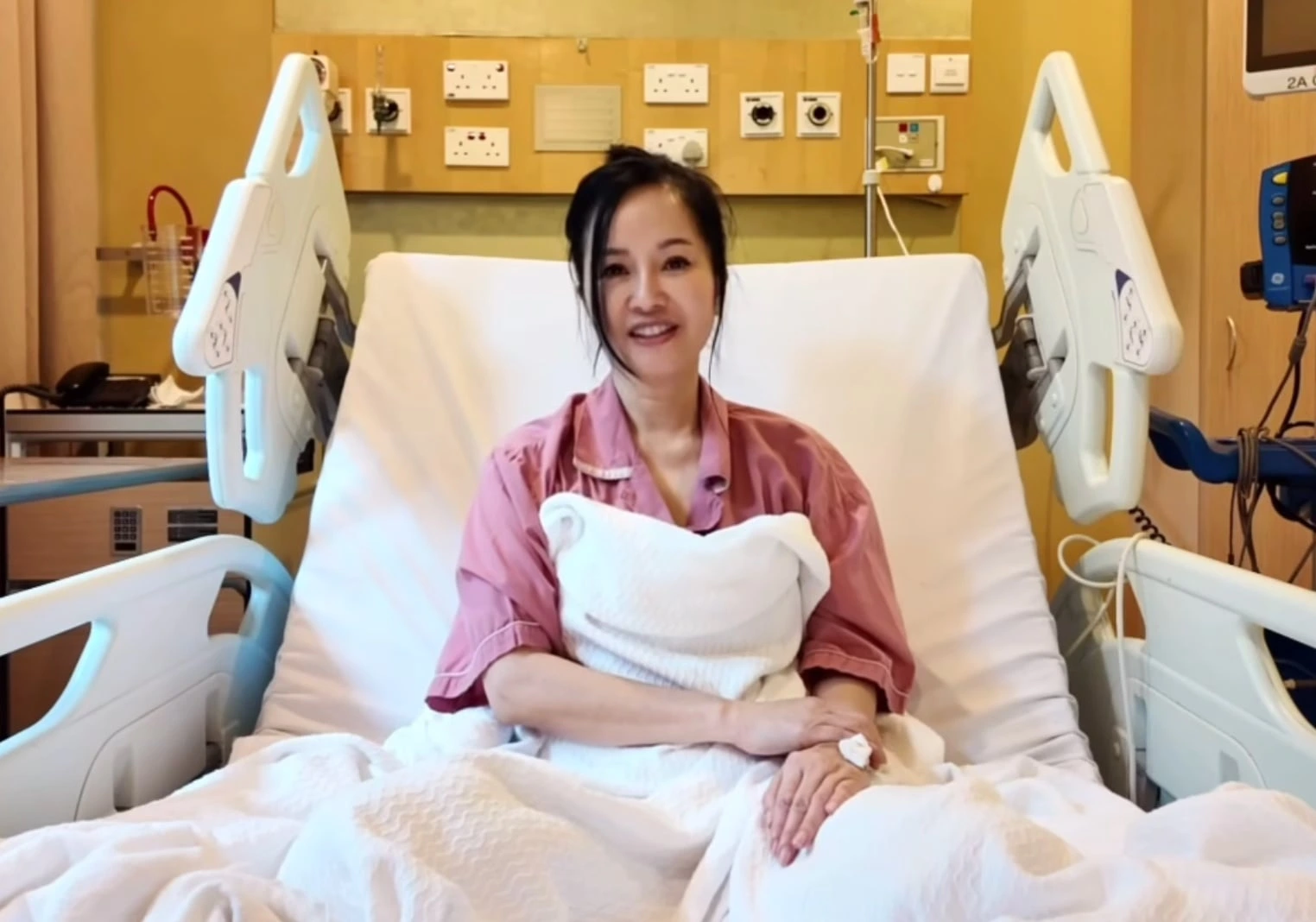 hong nhung ung thu vu
