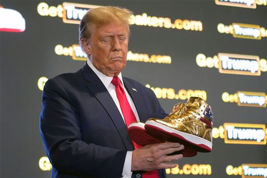 nuoc hoa trump 1