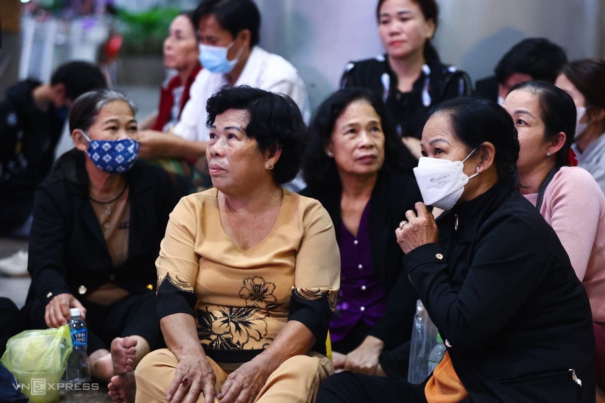 viet kieu ve que an tet 1