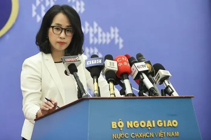 vn noi ve ke hoach di cu