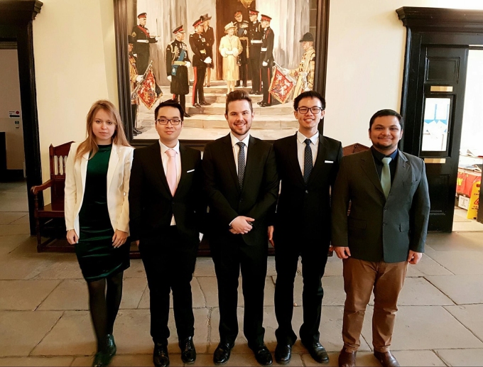 vu do khanh oxford 1