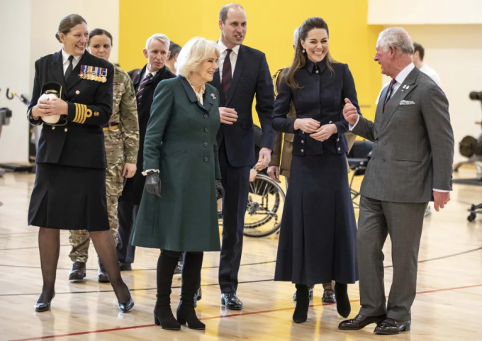 vua charles con dau 1