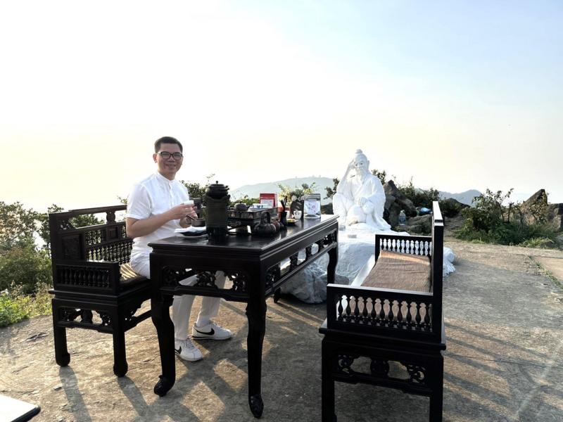 bill gates hoang anh suong dinh ban co 1