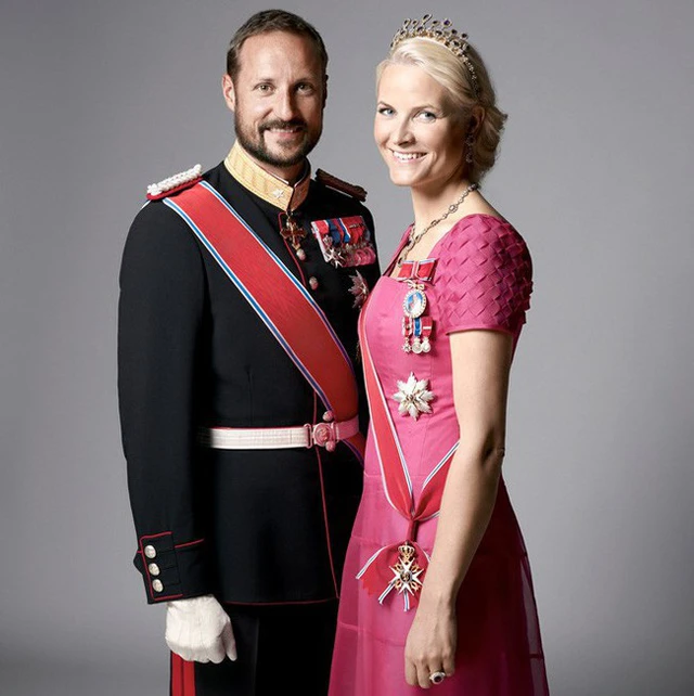 cong nuong na uy 1