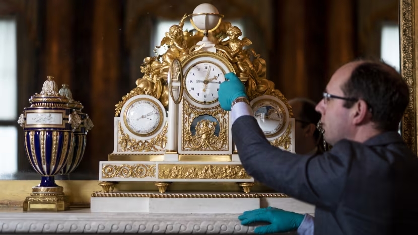 dong ho hoang gia