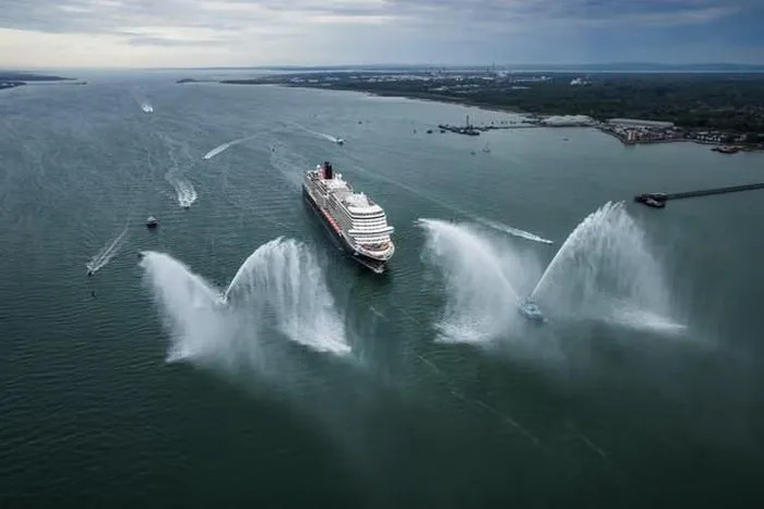 du thuyen Cunard 1