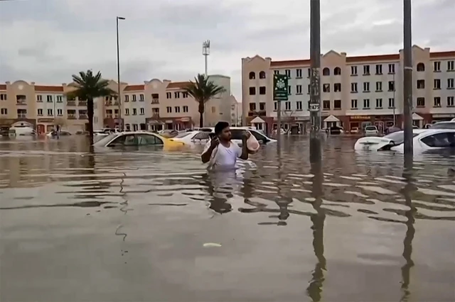 dubai ngap lut 1
