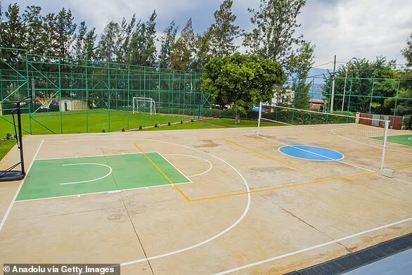 khach san rwanda 1