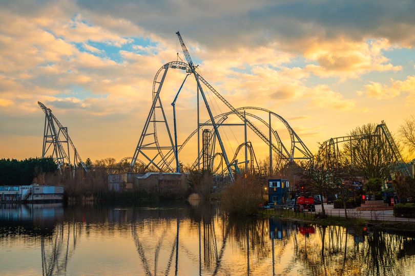 tau luon thorpe park 1