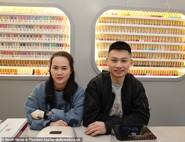 tiem nail viet tang gia 1