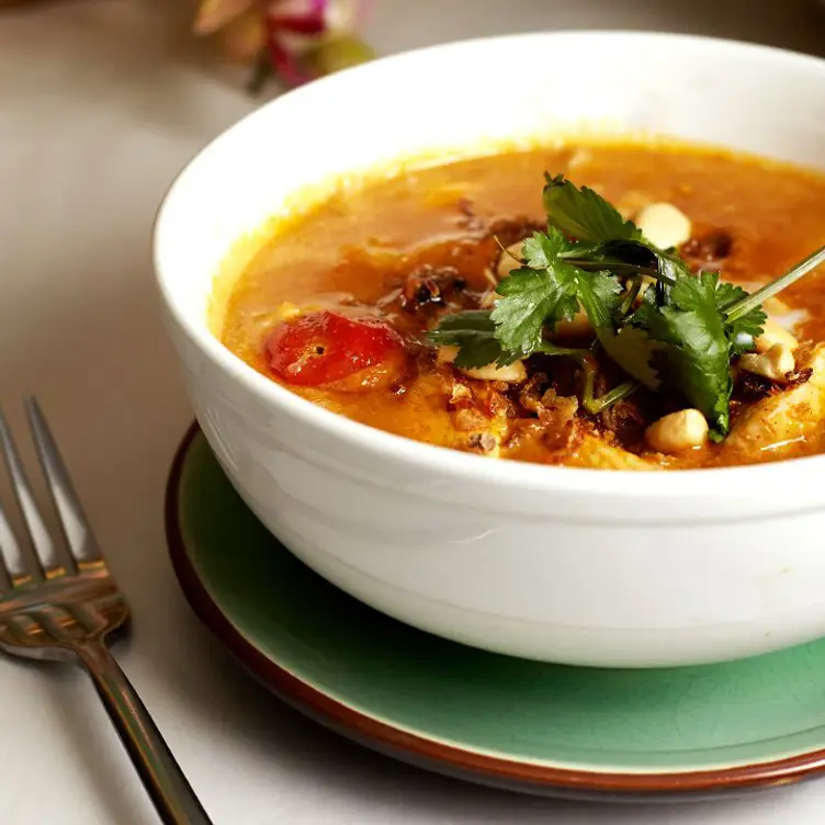 10 nha hang mon thai o london 1