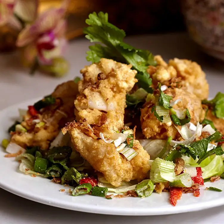 10 nha hang mon thai o london 1