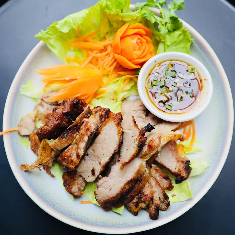 10 nha hang mon thai o london 1