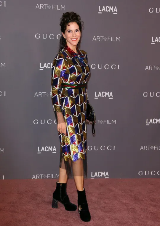 Jami Gertz 1