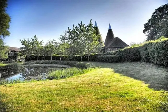 Pluckley kent 1