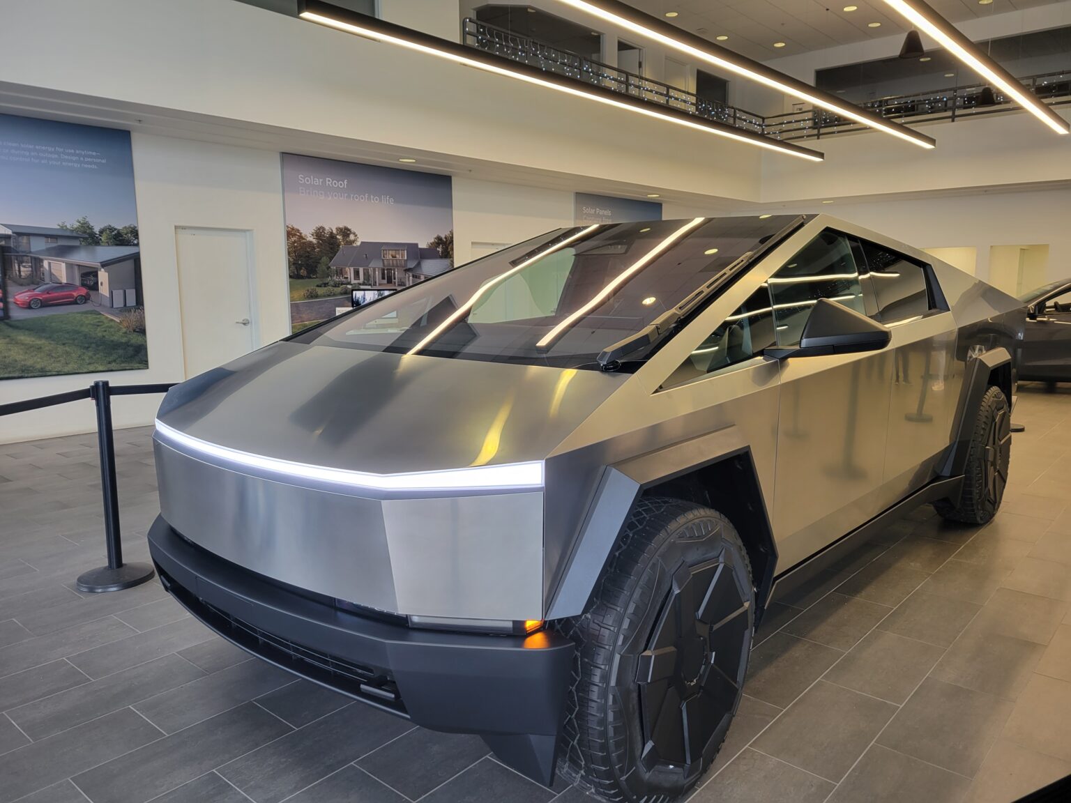 california che xe tesla